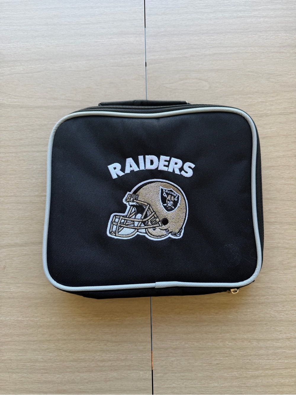 NFL Raiders Unisex Black Lunchbox or Toiletry Bag OS
